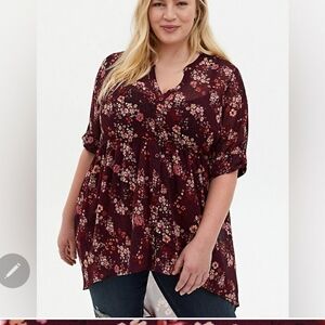 Torrid Lexie Babydoll Chifon Purple Burgundy wine  Floral Blouse, Size 2, 2x